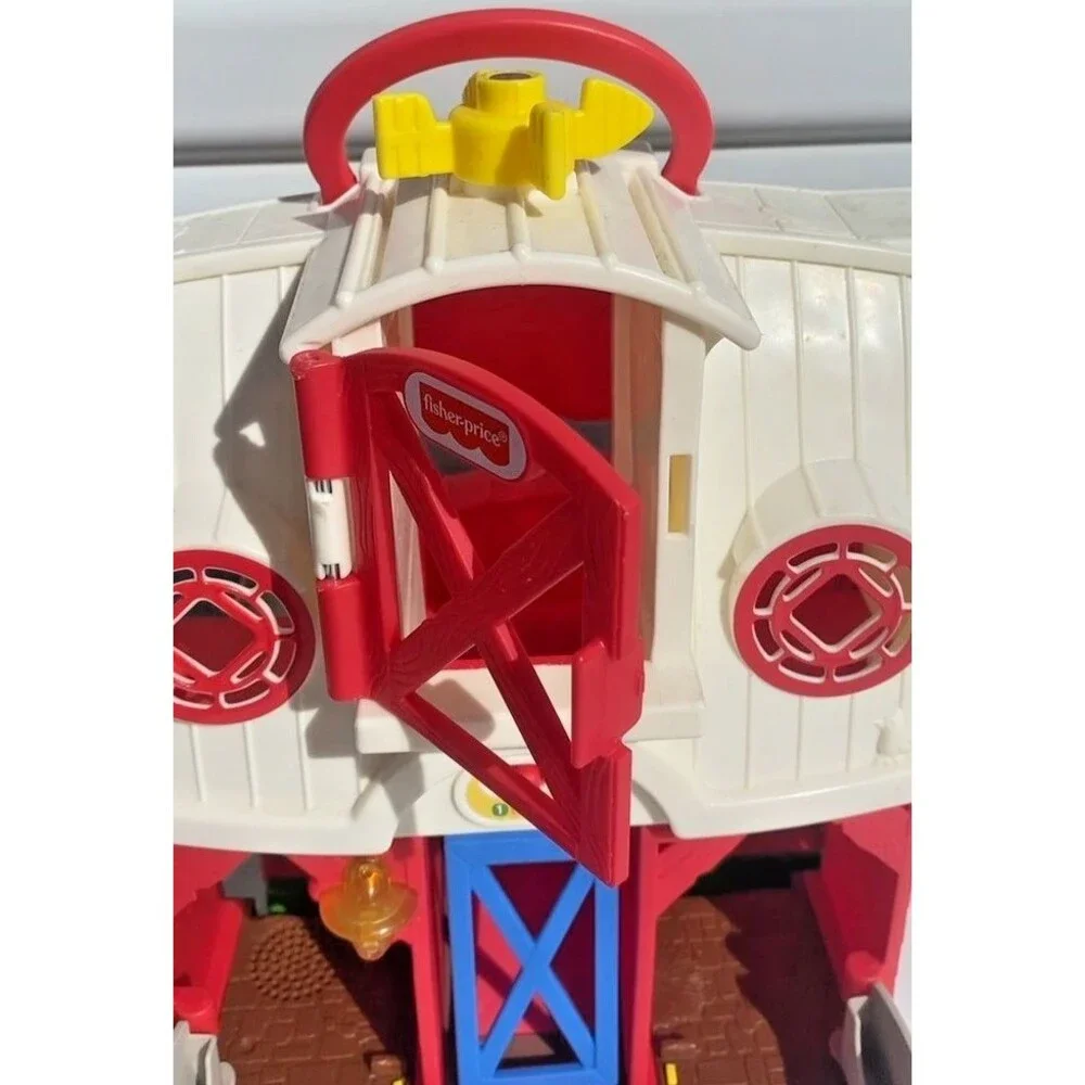 Fisher-Price Little People Stages Red Farm Playset W Sound & Lights + 7 Figures!